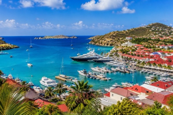 EXPLORA I ile Amazonlar & Karayipler resmi