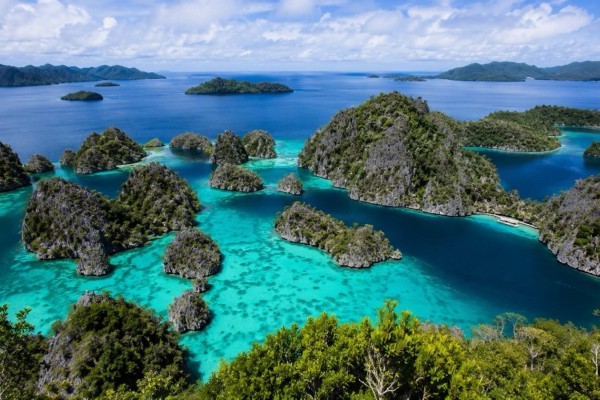 Filipinler'den Endonezya'ya Cennete Yolculuk resmi