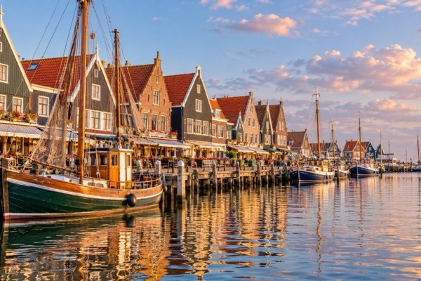 Lalelerin İzinde Hollanda resmi